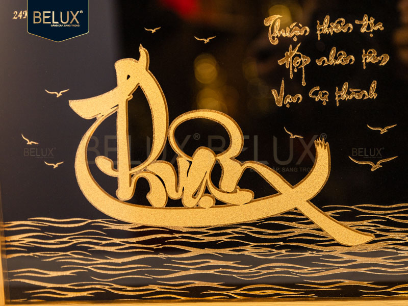 Tranh chữ Thuận thư pháp dát vàng 24k - 32x25cm